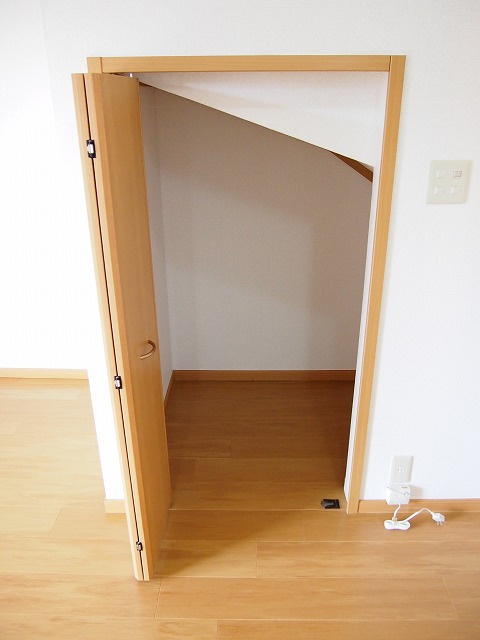 グランデカメリア山の手Ⅱの収納