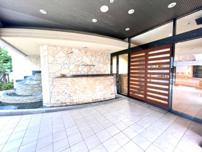 【ロビー】 | アルファガーデン城山公園