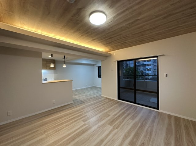 【外観】フォレストヒルズ三保８号棟 