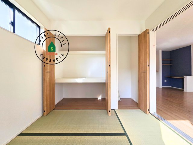 菊池郡大津町大字町第10‐2棟(1号棟)の内観：施工例|収納には困りません。