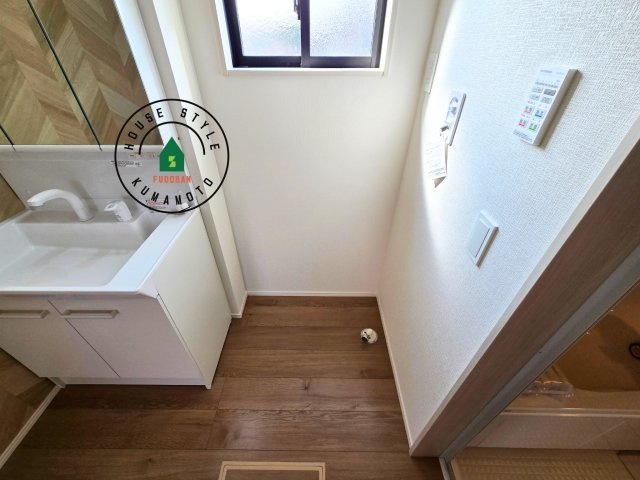 菊池郡大津町大字町第10‐2棟(1号棟)の内観：施工例|ランドリースペースとなります。広々して有効的にご使用できます。 