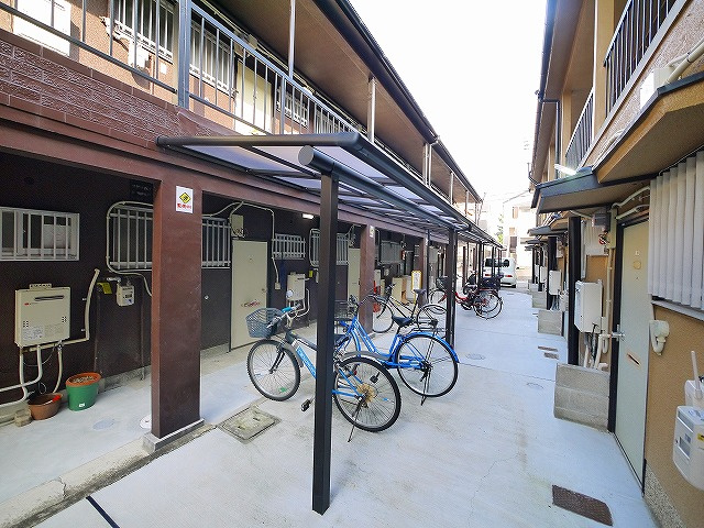 ロイヤル学園前P-Ⅱのその他共用部分|駐輪場完備