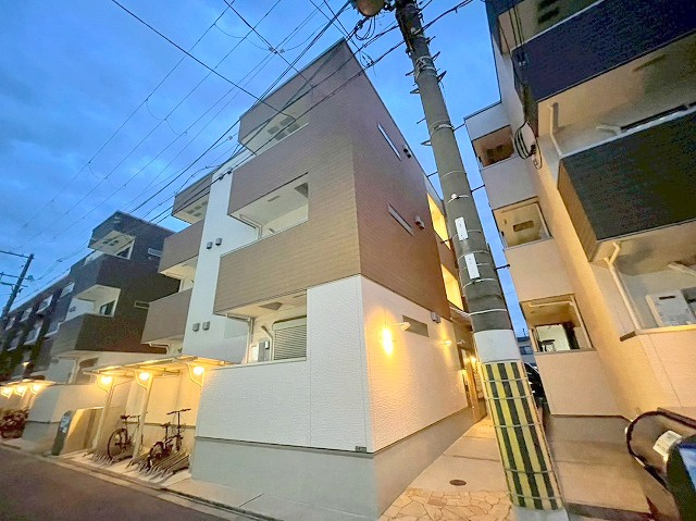 フジパレス豊里中央公園Ⅱ番館の外観