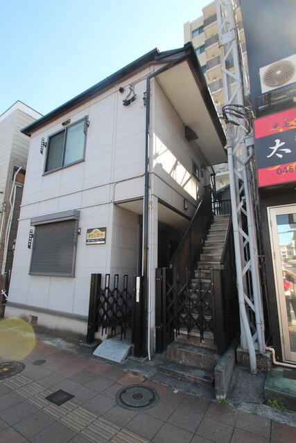 横浜市鶴見区生麦3丁目のアパートの画像