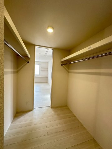 クラシスト千里丘上の収納