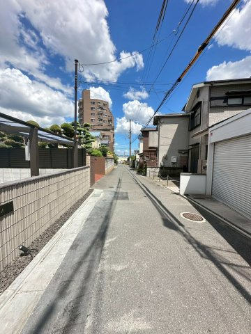 クラシスト千里丘上の周辺