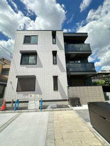 クラシスト千里丘上の外観