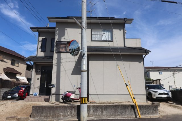 【前面道路含む現地写真】の画像