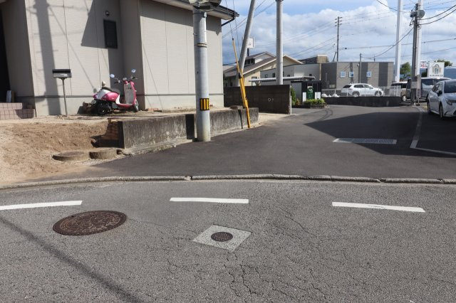 【駐車場】の画像