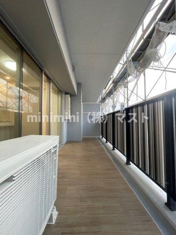 スプランディッド駒川中野駅前のバルコニー