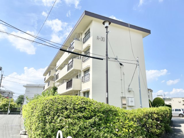 香里三井第四次住宅A30号棟の外観|外観も気になるポイント