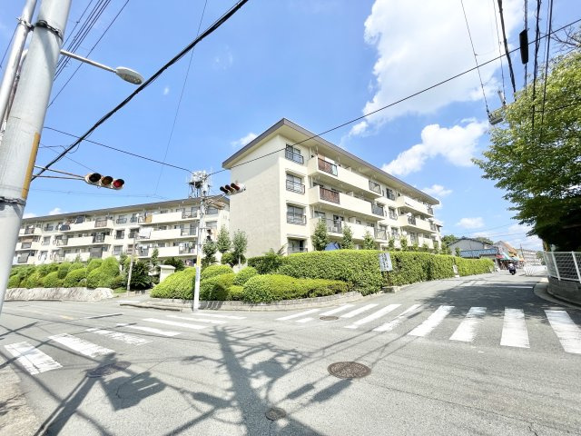 香里三井第四次住宅A30号棟の外観|外観です