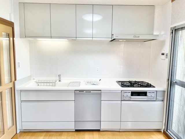 香里三井第四次住宅A30号棟のキッチン|お料理しやすいキッチンです