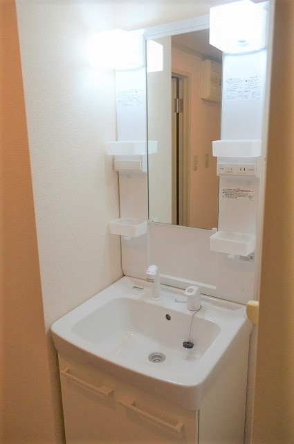 クレール清水の独立洗面台