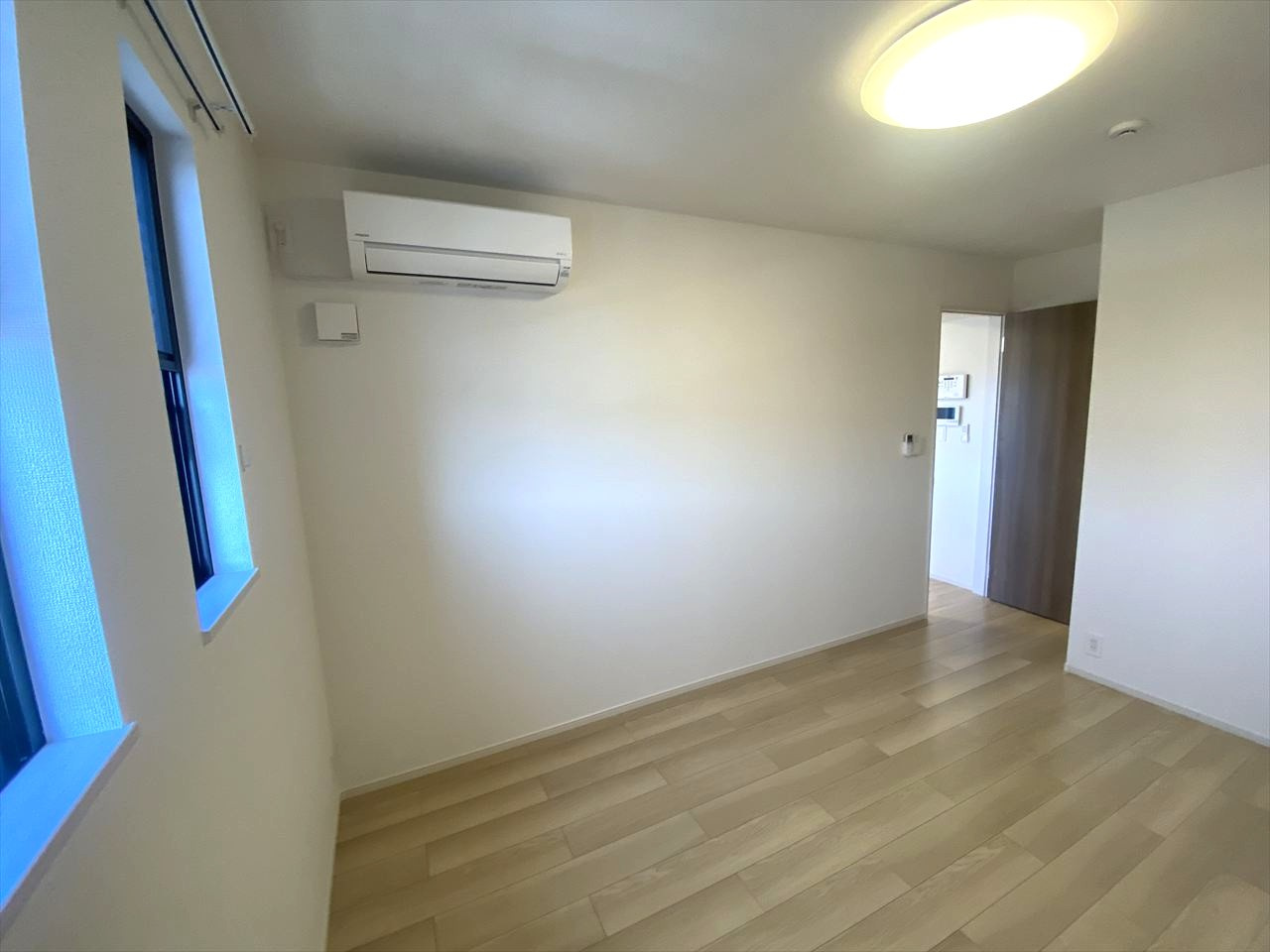 コスモメゾン　Ⅱのバルコニー|未完成の為イメージ写真です。