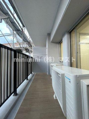 スプランディッド駒川中野駅前のバルコニー