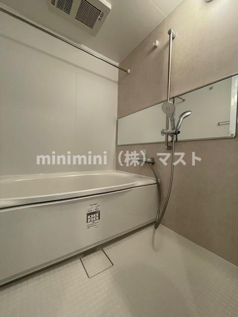 スプランディッド駒川中野駅前の浴室