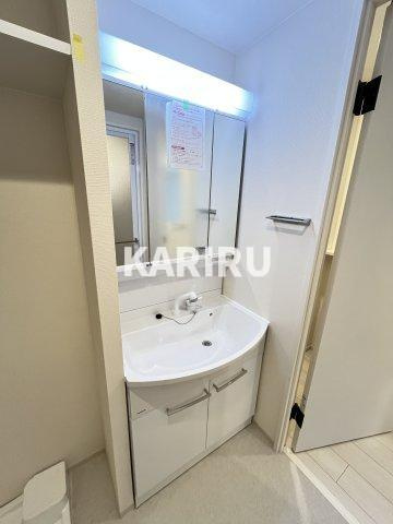 LA GRACE SENBAYASHIの洗面所