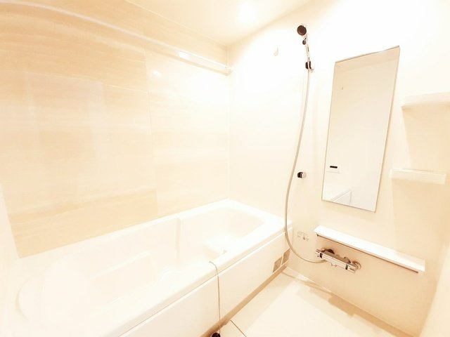 サンライズ桜町Ｂの浴室