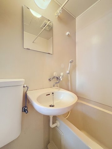 【洗面所】 | ハウス田中 | 月額管理料無料！賃貸管理はアブレイズパートナーズにお任せを！