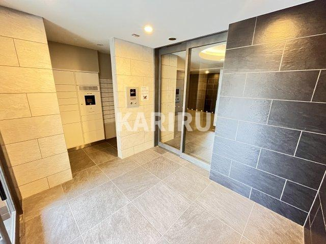 ソルテラス都島テソロのエントランス