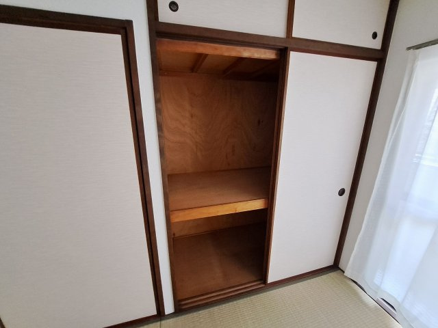 ハイツ南甲子園の収納