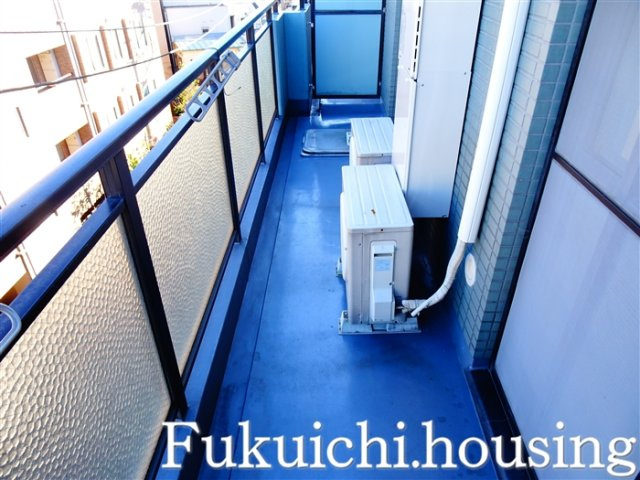 パレス藤のバルコニー