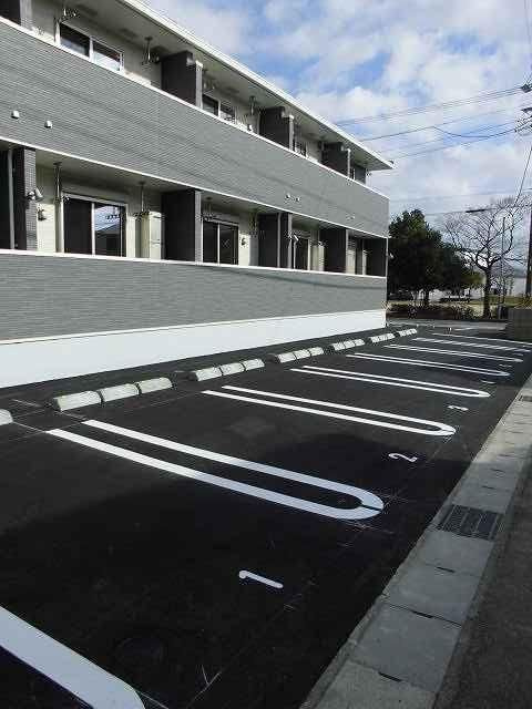 サン　パーク　３　　　刈谷市近郊の賃貸はクラスホーム刈谷店の駐車場