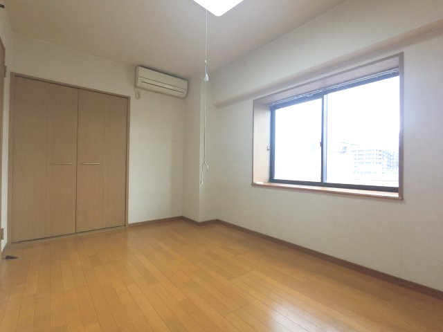 【寝室】 | ケンジントンコート成田