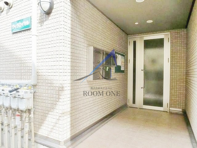 ヴィラロイヤルのエントランス|エントランスです。