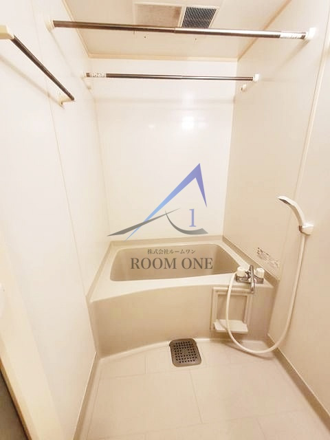 ヴィラロイヤルの浴室|お風呂です。