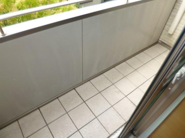 エクリールＣのバルコニー