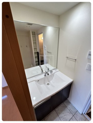 【洗面所】 | リーガル南堀江 | リーガル南堀江　独立洗面化粧台