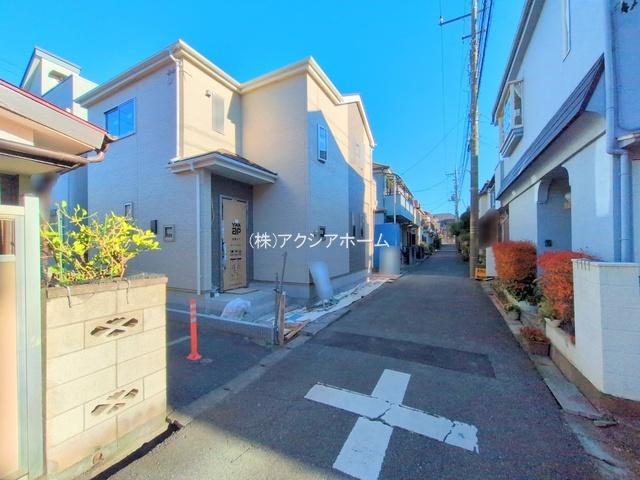入間市東藤沢5丁目・全1棟　新築一戸建　A号棟の前面道路含む現地写真|2025年11月21日撮影