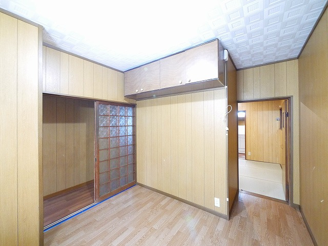奈良県大和郡山市柳町　戸建のキッチン|キッチンでお料理をお楽しみください