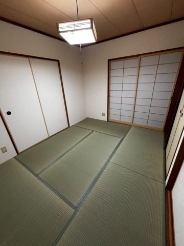 泉佐野市上之郷戸建（2棟）の和室