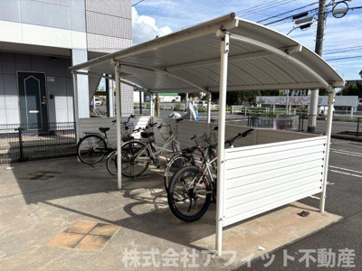 【その他共用部分】 | ラ・ポール | 駐輪場