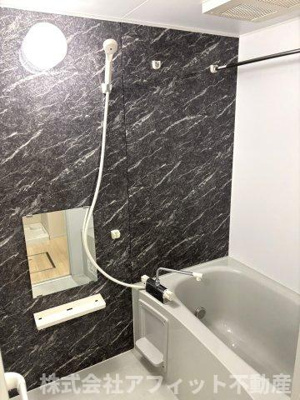 【浴室】 | ラ・ポール | 追い焚き機能付き