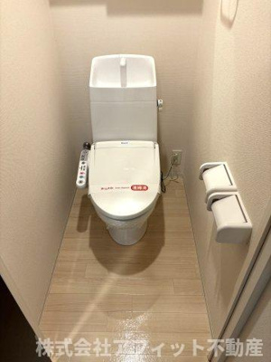 【トイレ】 | ラ・ポール | 温水洗浄暖房便座