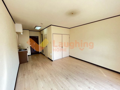 【居間・リビング】 | PLEAST久留米大前Ⅱ | ゆったり過ごせる居間です