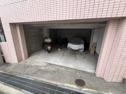 チェリーガーデン国玉のエントランス