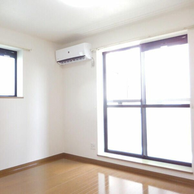 【居間・リビング】 | ゴールドハイツ | 別号室参考写真です