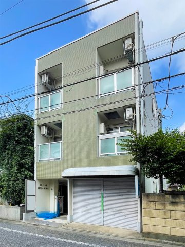 コーポスリーサンズ