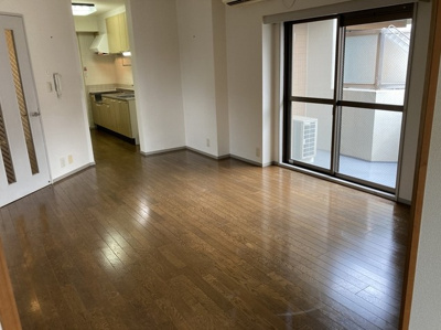 【居間・リビング】 | クレスト和泉