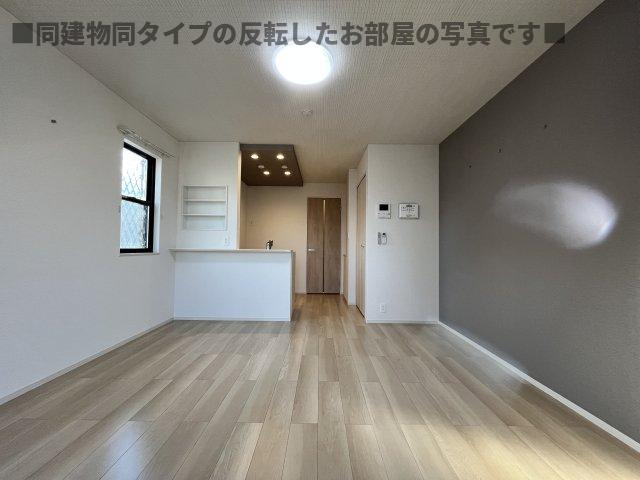 ヒルズ山王林の居間・リビング