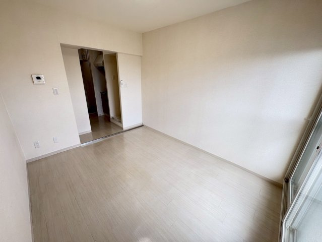 ビューパレー市川の居間・リビング