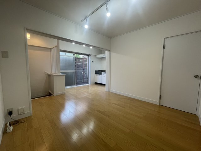 喜多ハイツの居間・リビング