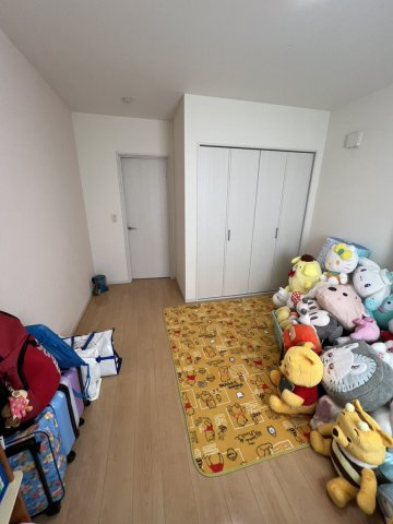 八代市鏡町内田1025-2の洋室