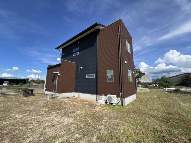 八代市鏡町内田1025-2の外観