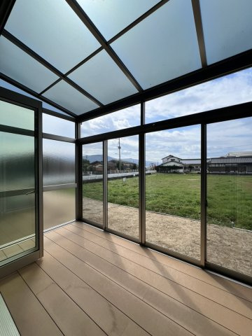 鏡町内田戸建のバルコニー